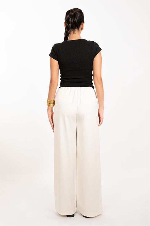 Mia Pant